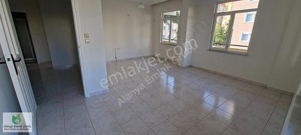 Çoçuk Polis Şube Mevki Hacet Mh.kiralık 1.kat 2+1 130 M2 Asansör