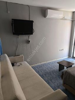 Çarşı Merkez De Eşyalı 1+1 Çakmak Caddesi