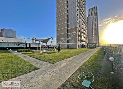 Bahçeşehir 2.kısım Site 2+1 Full Konsept Satılık Sıfır Daire