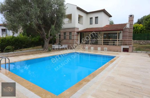 Kuşadası Değirmendere Mah. Büyük Eşyalı Müstakil Villa