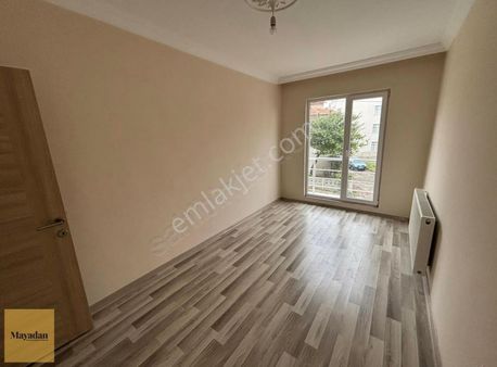 Mayadan Gülfa Konaklarında Ayrı Mutfaklı 1+1 Satılık Daire