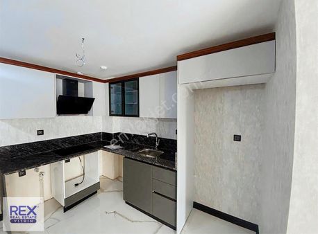 Yatay Mimari 3 Katlı Binada 2+1yüksek Kira Getirili Yeni Daire!