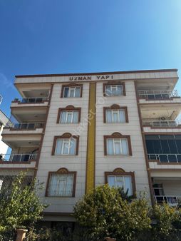 Kırmızı Gayrimenkulden Haliliye Sırrın Mahallesinde Kiralık 3+1 Daire