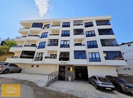 Deka Gayrimenkul Denız Manzaralı Denız Evlerınde Satılık 1 + 1