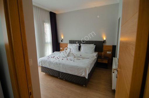 Yomra Merkez'de 1+1 Eşyalı Aylık Kiralik Daıre