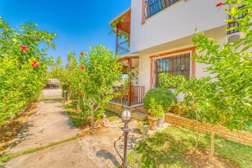 Avsallarda Doğa İçinde Satılık 3+1 Bahçeli Villa Denize Yakın