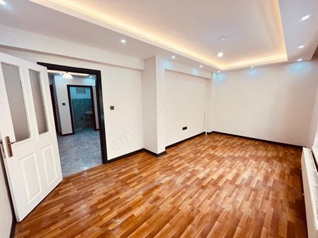 Altındağ - Karapürçek Mahallesi Muhtarlık Yakınında 3+1 Satılık Daire !!!