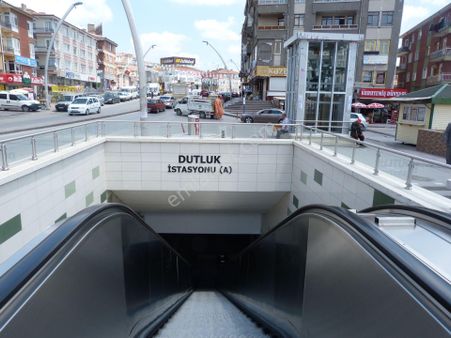 Çekirdek Sok. 2+1 1.kot ( Bahçe Katı ) Yapılı, Kiracılı