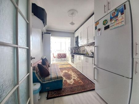 Taşcılar'dan Tevfik İleri Mah.2.kat,asansör,çift Banyo,yapılı