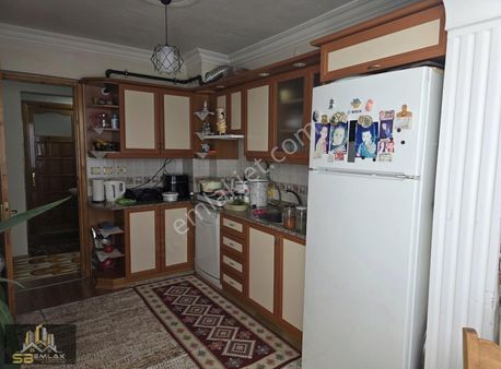 Sb Emlak Ofisinden Masrafsız Fırsat 3+1 Daire