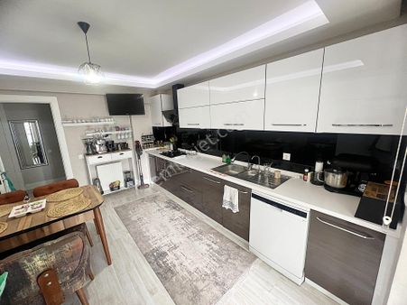 Kaletepe Erol Kaya Cadde Yakını Emsalsiz Ful Yapılı Kök Tapu Güney Batı Cephe