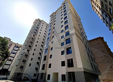 Caddebostanda Bağdata Çok Yakın 24saat Güvenlikli 115m2net Sıfır