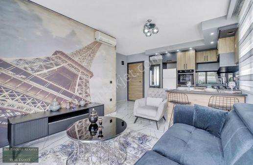 Forsale 1+1 Flat Wıth Luxury Furnıture Alanya/oba