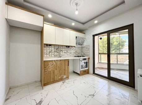 Parla'dan Doğa İle İç İçe Geniş M² 3+1 Ebeveyn Banyolu Daire