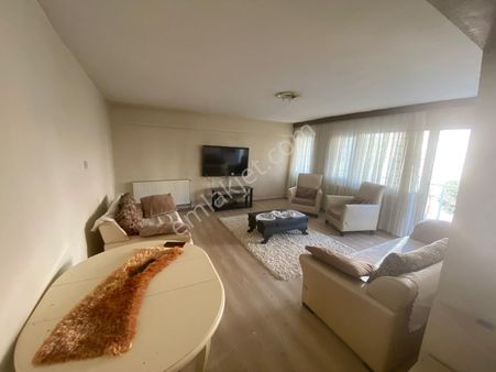 Turyap Menderes'ten Gaziemir Yeşil Mah. 3+1 Eşyalı Kiralık Daire