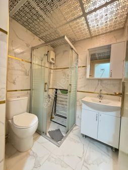 Hanedan Gyo'dan Özgecan Yüzme Havuzu Yanı Eşyalı Kiralık 1+1