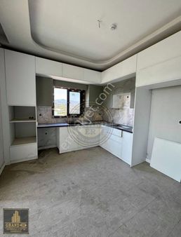 Mersin Mezitli Merkez Mah.satılık 4+1 Köşe Daire