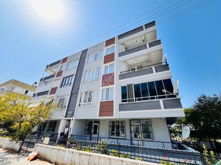 Parstan Altınkumda Full Tadilatlı 2+1 Ayrı Mutfaklı Geniş Daire