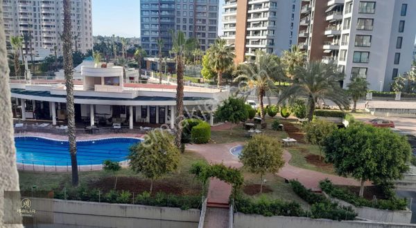 Yüreğir Seyhan Park Evlerinde Satılık 4+1 Daire