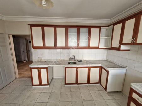 Tellidere De Kiralık 3+1 Kapalı Mutfak Daire