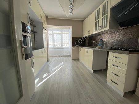 Gata & Şehir Has. Yakını 3+1 1 Bağımlı Ful Yapılı 125 M2 Güney