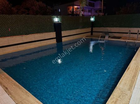 Didim Efeler Mah 3+1 Havuzlu Satılık Villa