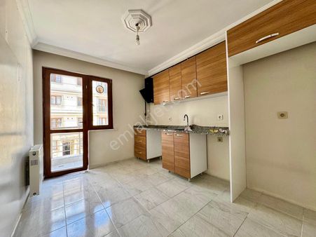 Umt Yapı'dan Sancaktepe Yenidoğan'da Fırsat Daire 2+1 88 M2 Arakat...