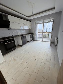 Rw Milyon'dan Atatürk Bulvarı Yanında 2+1 Dubleks Fırsat Daire