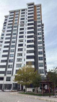 Ayazlı Mahallesi Karamolla 1 Sitesi Lüks Daire