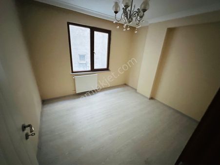 Memura Kiralık Daire 50.yıl Mah’de 2+1 90m2 Mükemmel Konumda Kiralık Daire