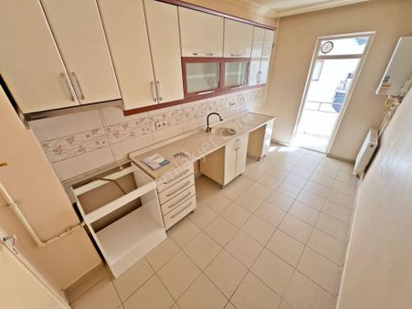 Etlik Bağcı Caddesi Üzeri Mantolamalı 1.kat 3+1 Güney Doğu Cephe