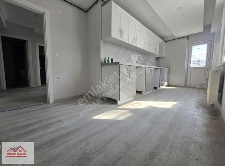 Mimar Yapıdan Satılık 2+1 İskanlı Öncephe Arakat