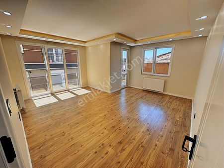 Yatırım'dan Altıntepe Kızılay'da Ayrı Mutfak Balkonlu Geniş 2+1