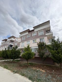İnal Emlaktan Fevzi Çakmak Mahallesinde Site İçerisinde Eşyalı Kiralık 1+1 60 M2 Daire