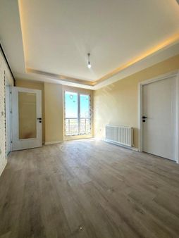 Silivri Yenimahalle Üniversite Bölgesinde 1+1 Satılık Daire