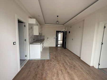 Ay Gayrimenkul'den Adana Sarıçam Osmangazi'de Fırsat Kiralık 1+1 Daire