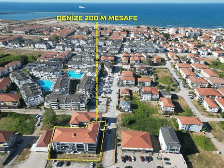 Karasu Sahilde * Sıfır * Mutfak Ayrı * Lüks Havuzlu Sitede Havuz Cephe 2+1 Daire