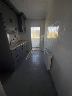 Ay&na Gayrimenkul’den Gaziler’de 2+1 Manzaralı Fırsat Daire!!!