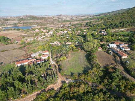 C21 Bal'dan Eski Manyas'ta 6.570 M2// 5 Parçaya Bölünebilir Arsa