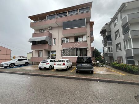 Derince Fatih Sultan Mahallesi Satılık 3+1 Daire