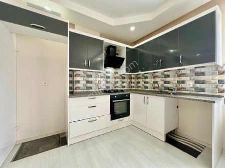 ▶ ▶akçay Körfez'den Yeni Binada Ön Cephe Ara Kat 1+1 Satılık Daire