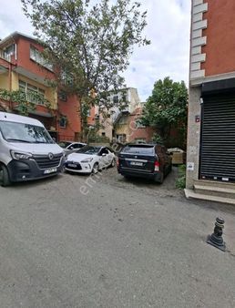 Merkezı Konumda Konut Imarlı Satılık Arsa