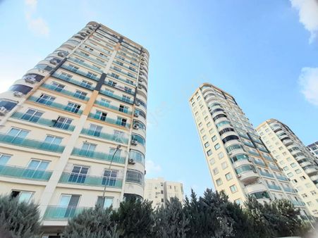 Mavi Bulvar Gürselpaşa'da Salon Mutfaklı Sosyal Aktiviteli Site İçi Full Cepheli Kaçmaz Cazip!!!