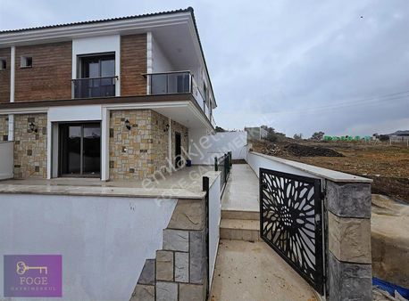 Foça Gencelli'de Müstakil Bahçeli Satılık 2+1 Sıfır Dubleks