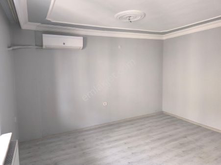 Manisa 1.anafaryalar Mah.4.kat Asansörlü 3+1. 125 ?2 5.600.000tl