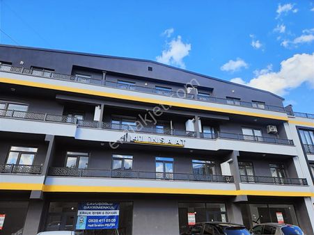 Başiskele Barboros Mah. Ferah 3+1 Bahçe Dublex Daire