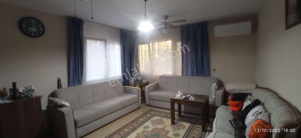 Güzelbahçe Kahramandere Semt Pazarına Çok Yakın, Uygun Fiyata 4+1 Villa Satılık