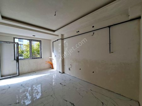 Recep Ümit'ten Ömerağa Mah. Gazi Yakup Satar Caddesi Yakını Satılık [sıfır] Asansörlü 2+1 Daire