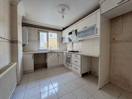 Gebze Fatih Devlet Hstn Yanında Net 120 M2 Kat Mülkiyetli 3+1