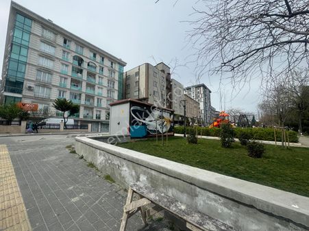 B.evler'de Butik Site İçerisinde 250m2 3+2 Acil Satılık Dubleks